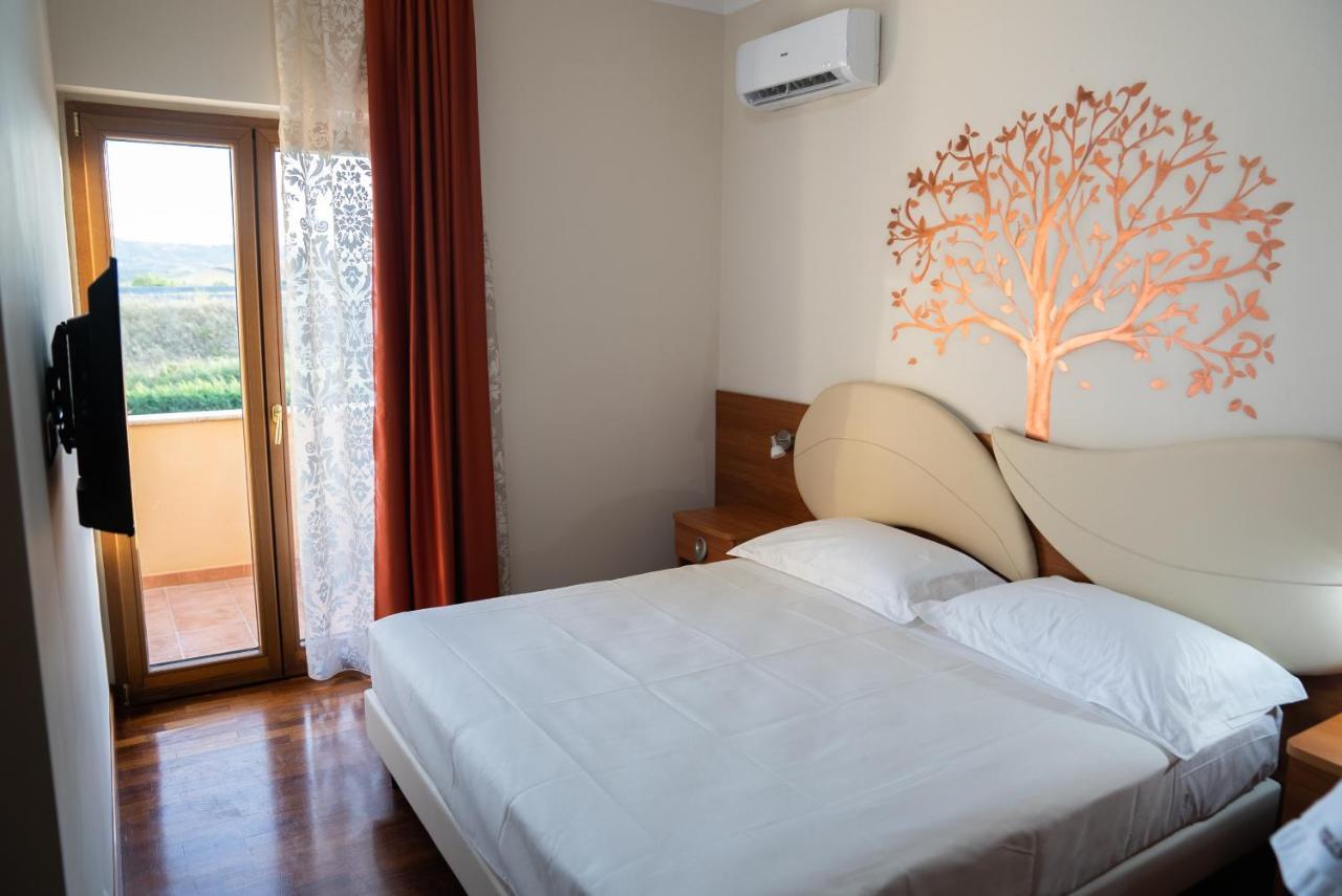Bb Domus Catanzaro Bed & Breakfast Ngoại thất bức ảnh