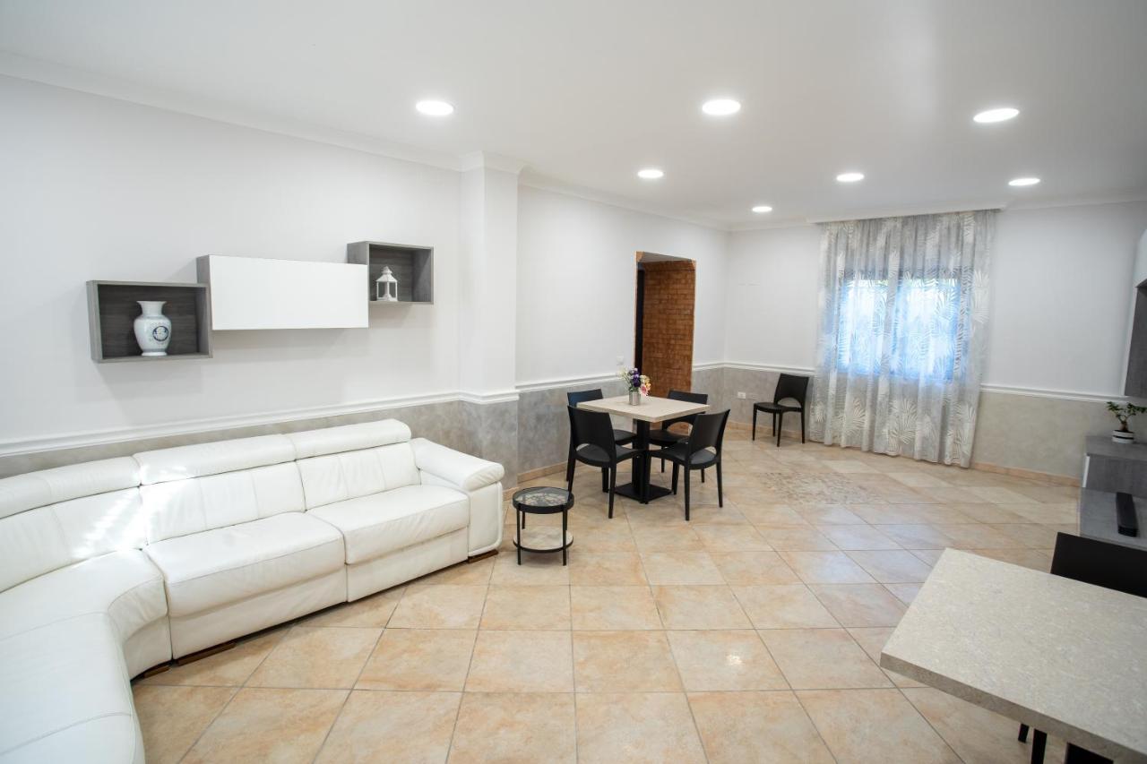 Bb Domus Catanzaro Bed & Breakfast Ngoại thất bức ảnh