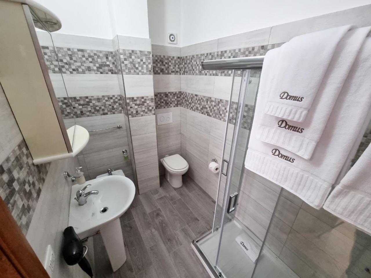 Bb Domus Catanzaro Bed & Breakfast Phòng bức ảnh