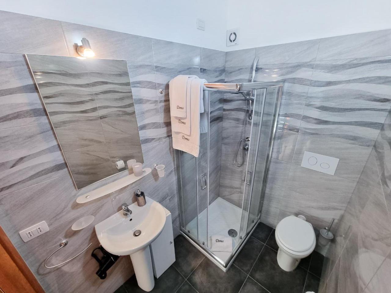 Bb Domus Catanzaro Bed & Breakfast Phòng bức ảnh